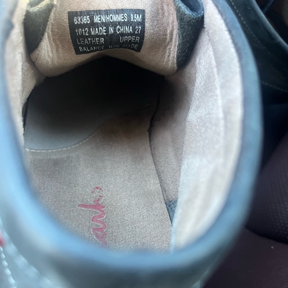 Clarks Stinson Hi Navy Blue Leather 26130808 wallabies men 9.5 - Picture 2 of 6